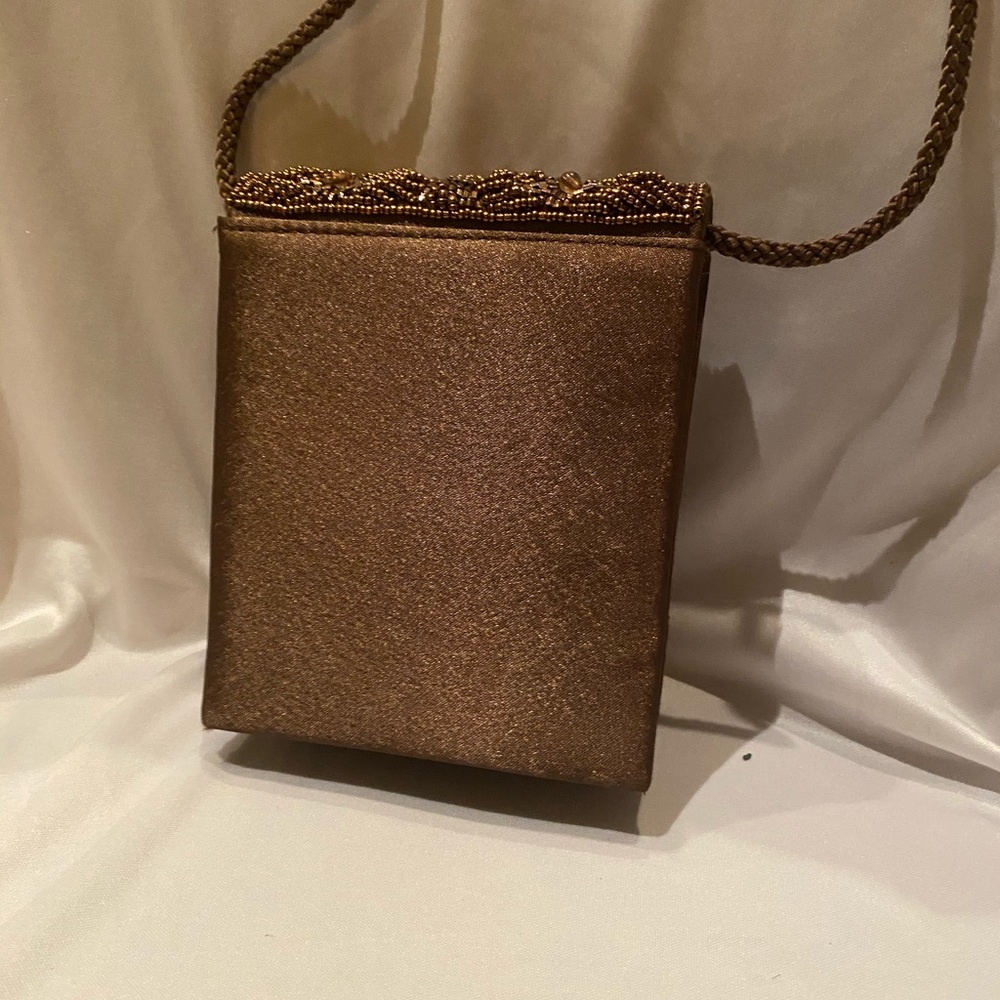 Handbag - Picture 3 of 4
